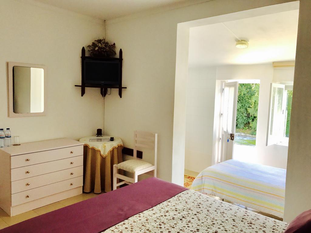 Porto Monte Bed & Breakfast Maceira  Exterior foto